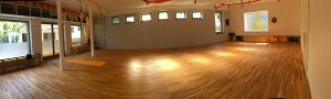 Panorama vom Yoga-Kurs-Raum