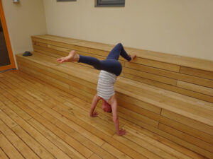 Handstand
